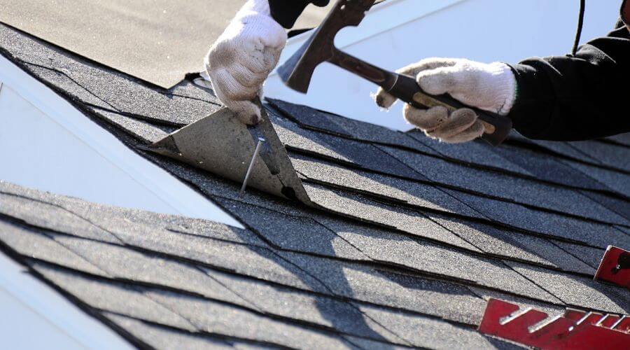 Professional residential roofers in Shakopee, MN